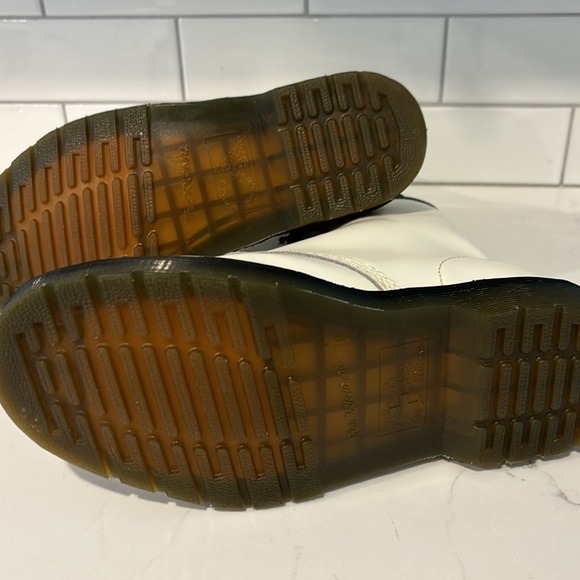 Dr. Marten 1460 Smooth Leather White Boot Women's Size 6 - Picture 7 of 7